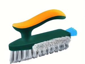Cleaning brush
